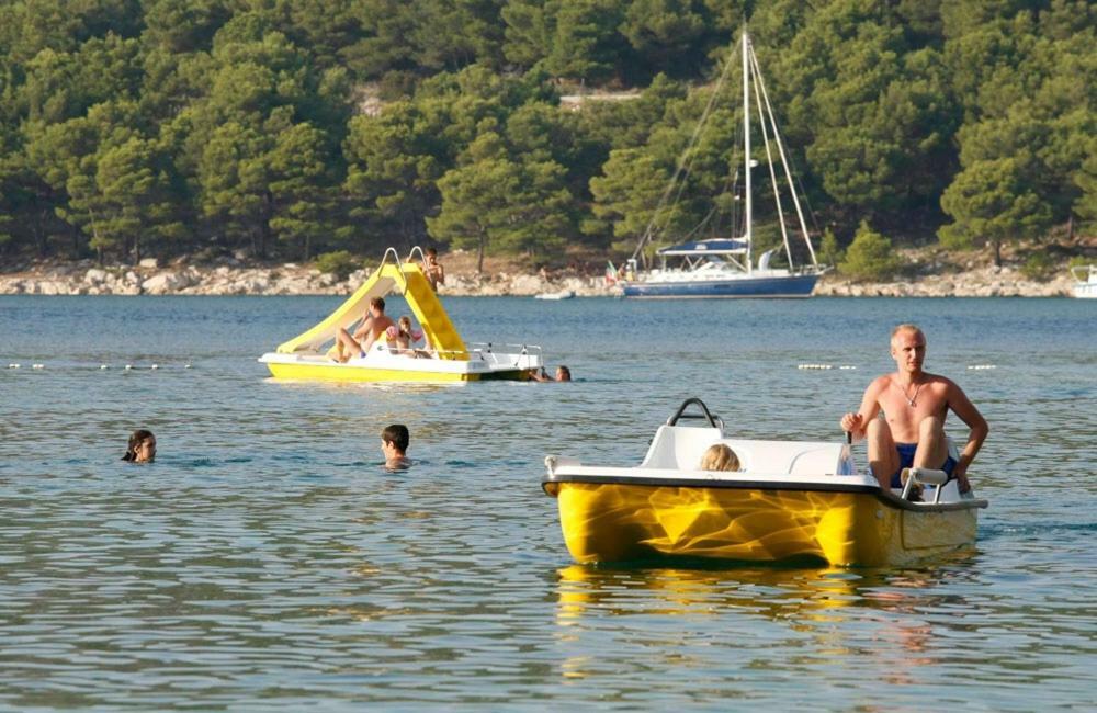 Holiday Home Orsag Drage Bagian luar foto