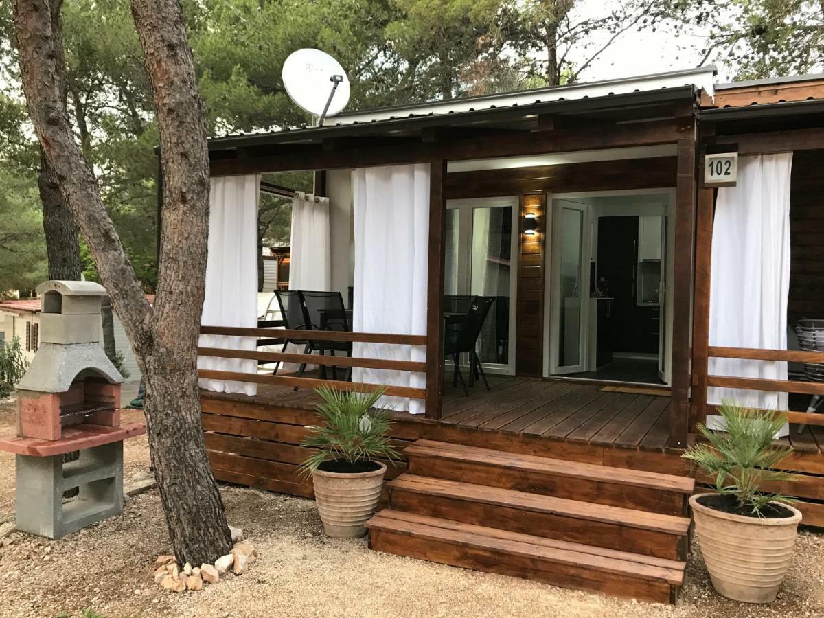 Holiday Home Orsag Drage Bagian luar foto
