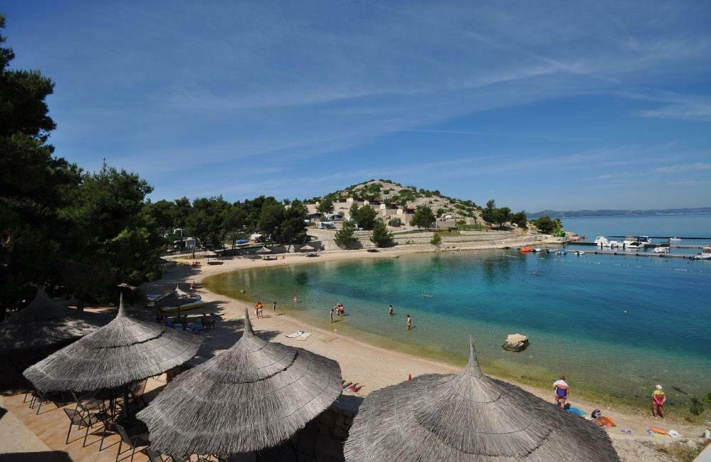 Holiday Home Orsag Drage Bagian luar foto